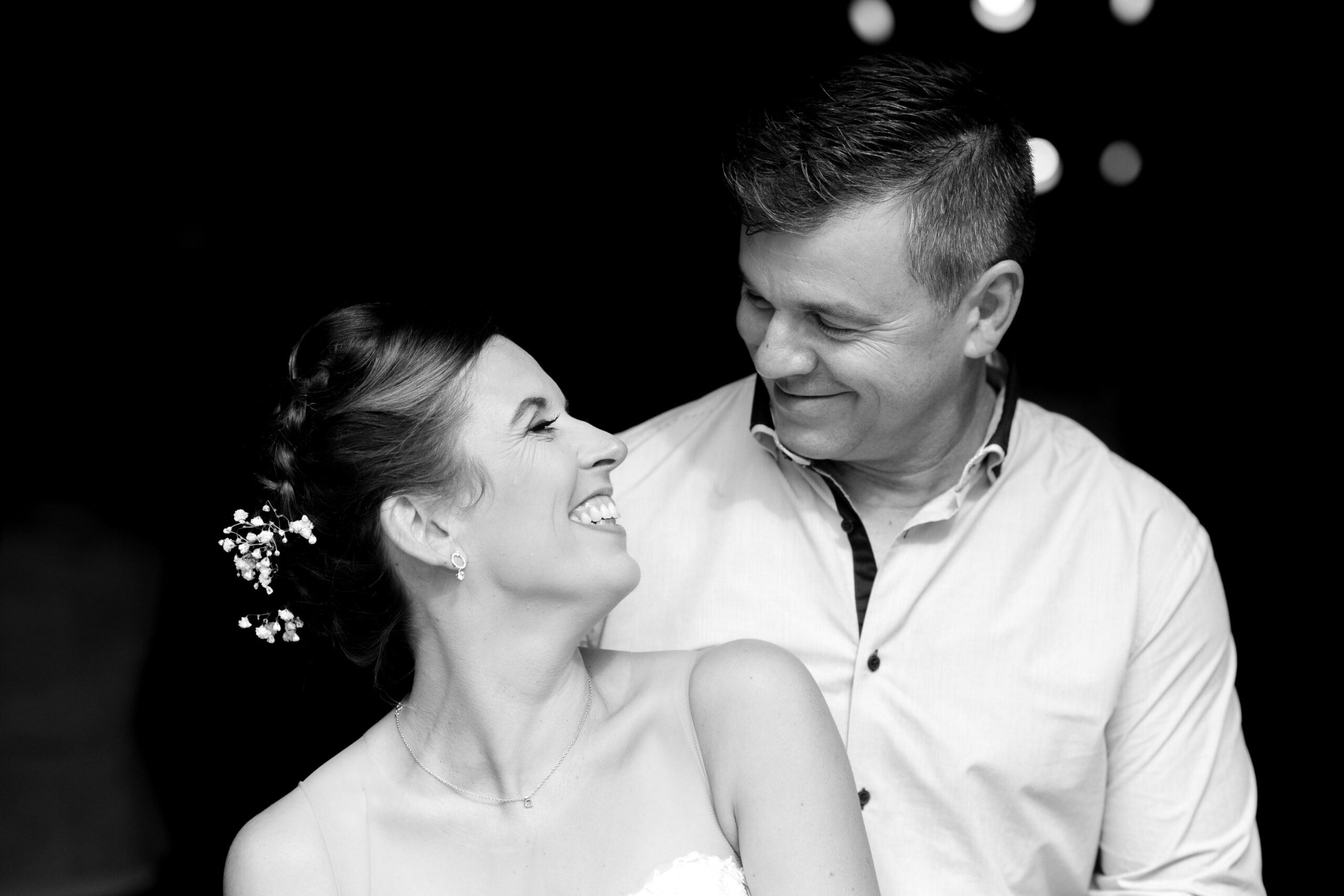Séance photo de mariage en extérieur à Toulouse